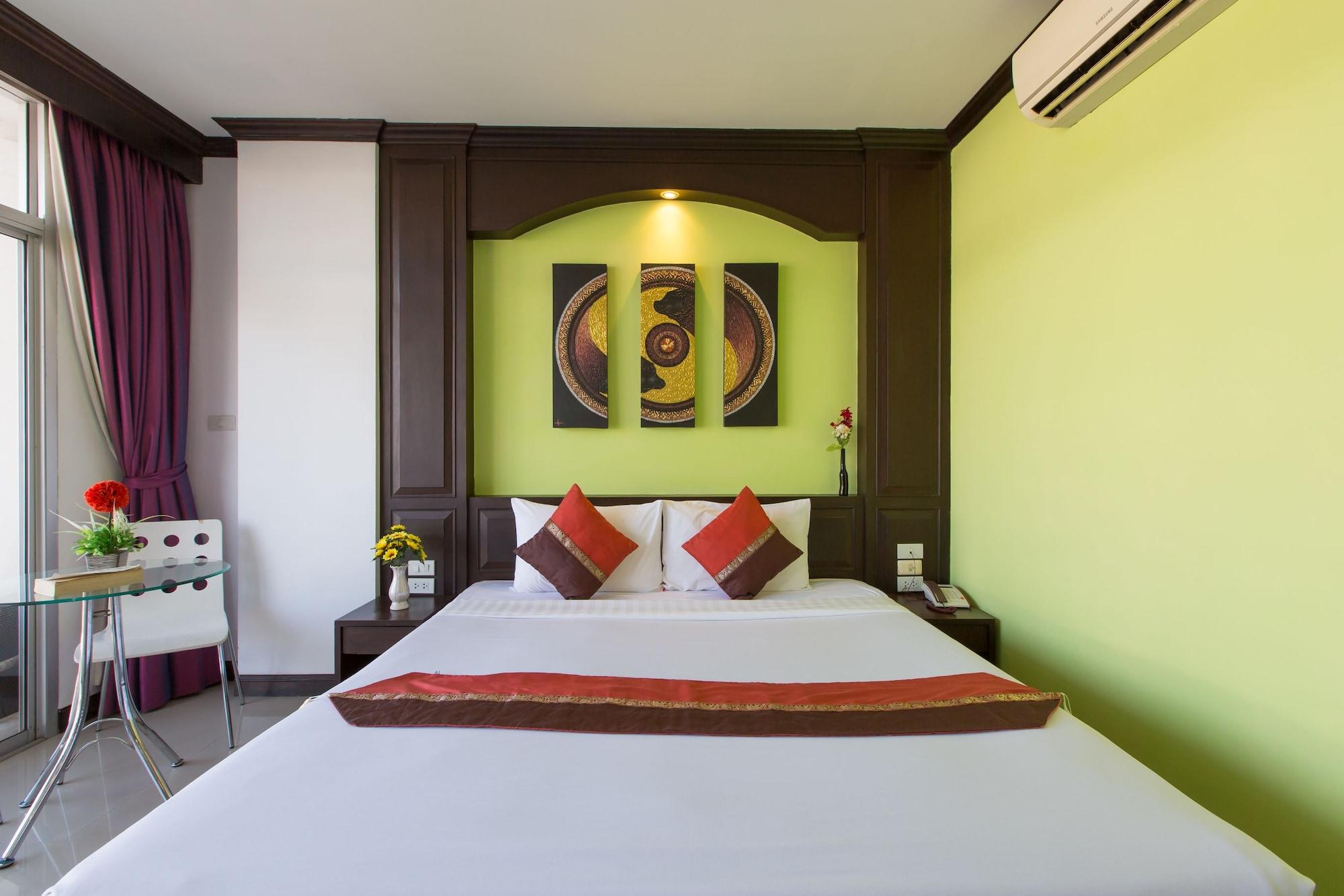 Patong Buri Hotel Экстерьер фото