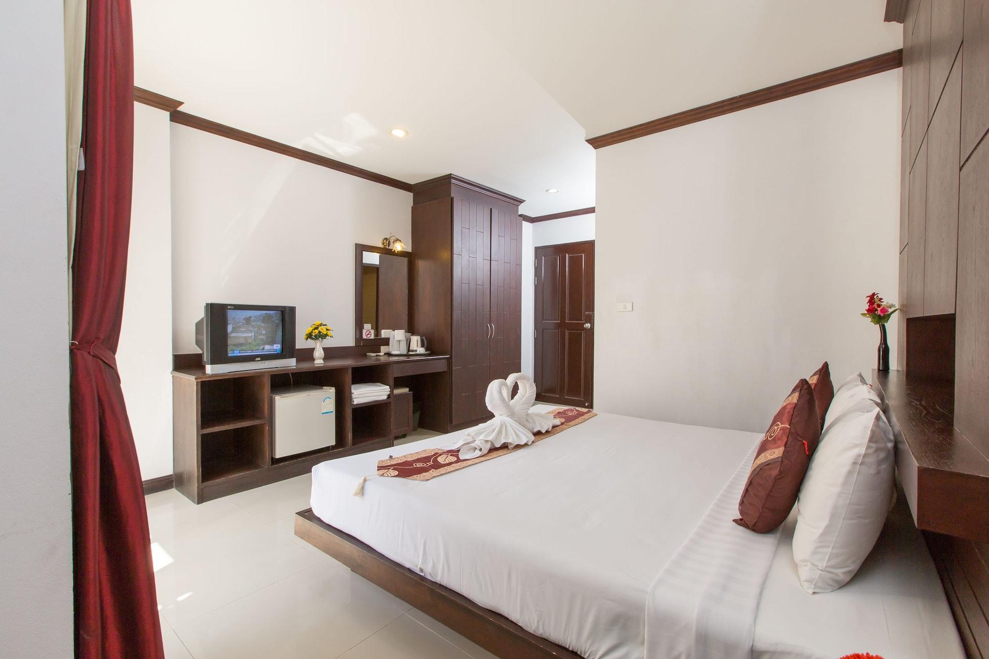 Patong Buri Hotel Экстерьер фото